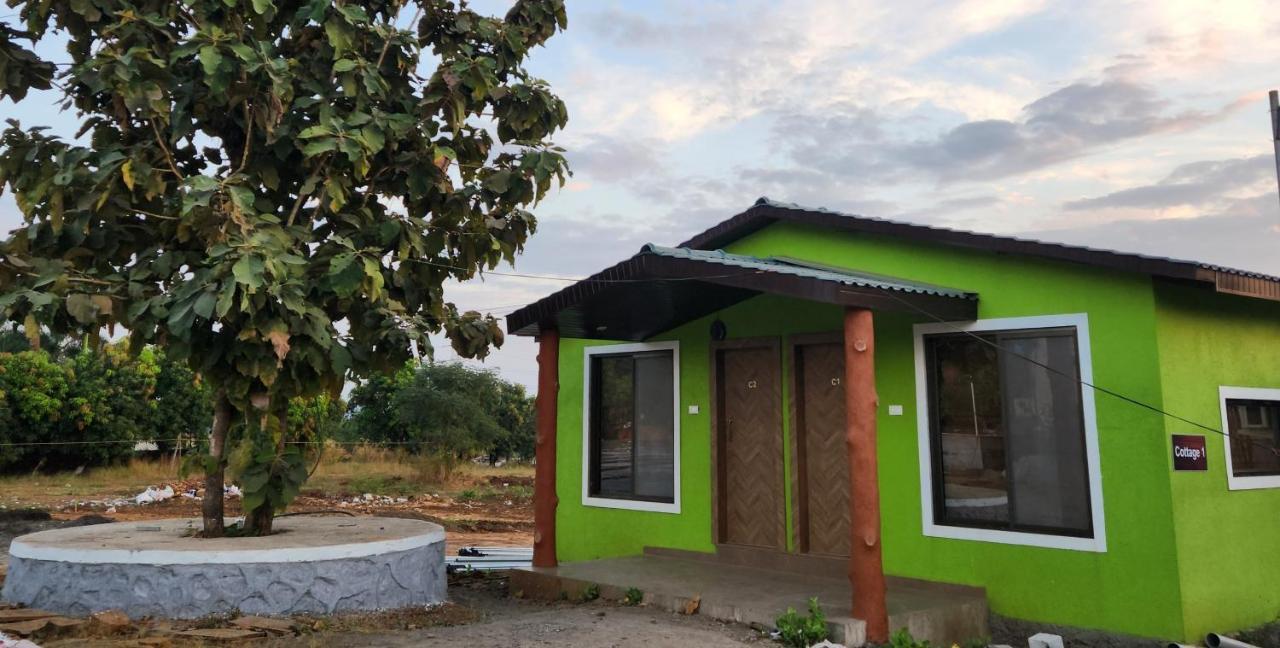 Hillrock Resort & Villas, Neral-Karjat Exterior photo