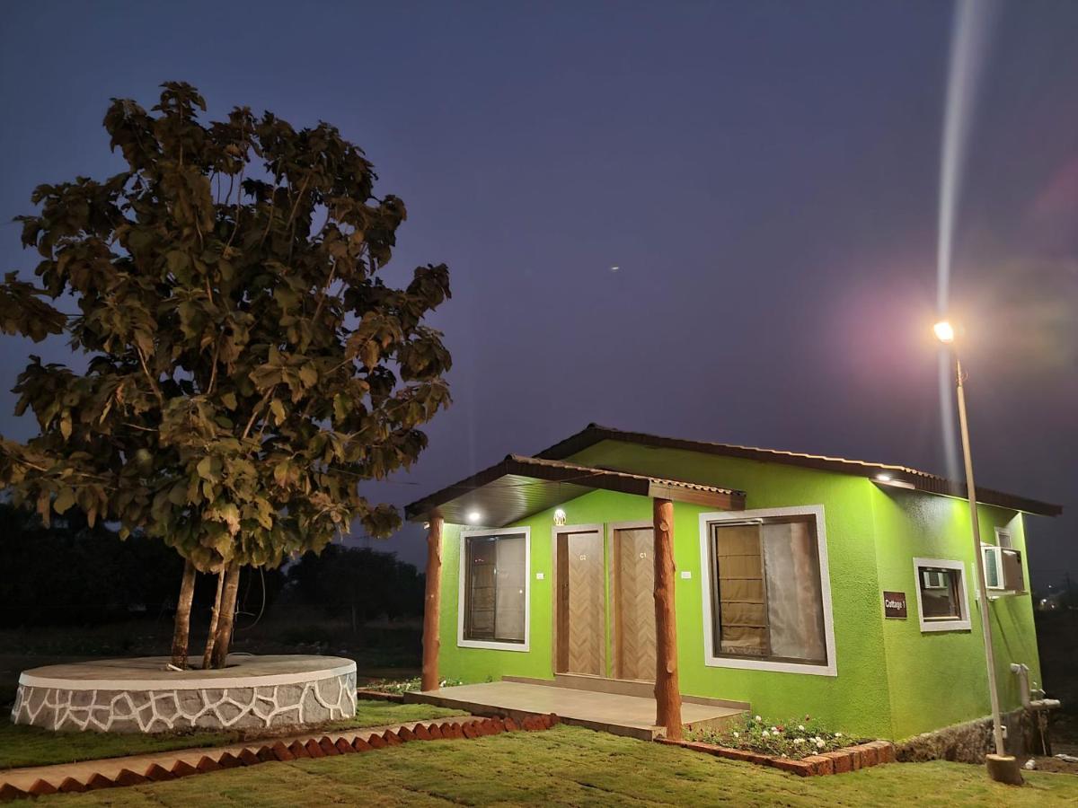 Hillrock Resort & Villas, Neral-Karjat Exterior photo