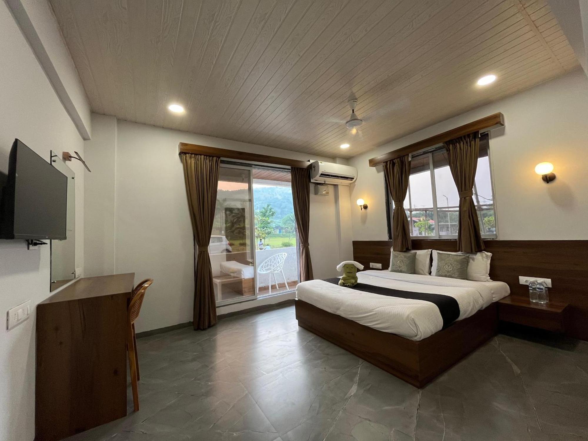 Hillrock Resort & Villas, Neral-Karjat Exterior photo