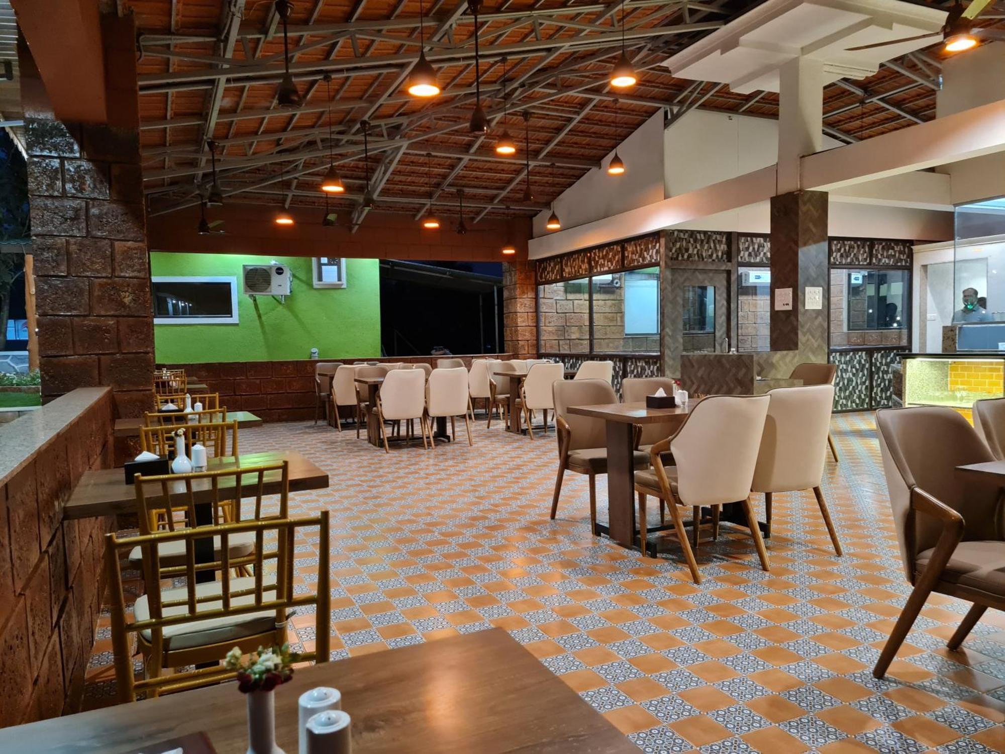 Hillrock Resort & Villas, Neral-Karjat Exterior photo